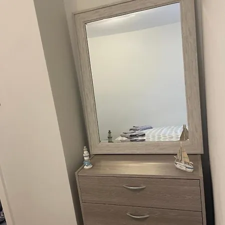 Lavish Town Centre Sky 70inch Tv Sleeps Up To 4 Great Location 파일리